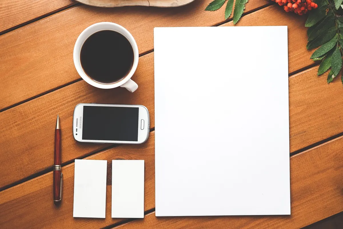 10 Stationery Essentials for Your First Letter-Writing Kit